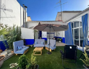 Spacious House with Private Pool in Camuñas